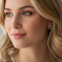 boucles d'oreilles goutte et strass en acier inoxydable boucles d'oreilles goutte et strass en acier inoxydable