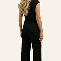 Ensemble femme confortable chic et élégant Ensemble femme confortable chic et élégant