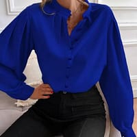 blouse-chic-a-boutons_bleu-roi_6793be748248b Blouse femme noire ou bleue boutons élégants manches longues