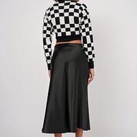 Jupe satin dos Jupe noire effet satiné