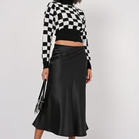 Jupe noire effet satiné Jupe noire effet satiné