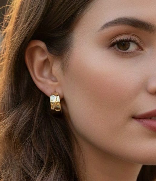 Boucles d'oreilles mini créoles en acier inoxydable Boucles d'oreilles mini créoles en acier inoxydable