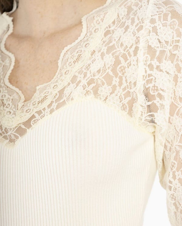 Pull dentelle de lune 4 Pull femme dentelle léger blanc ou ivoire – Dentelle de Lune