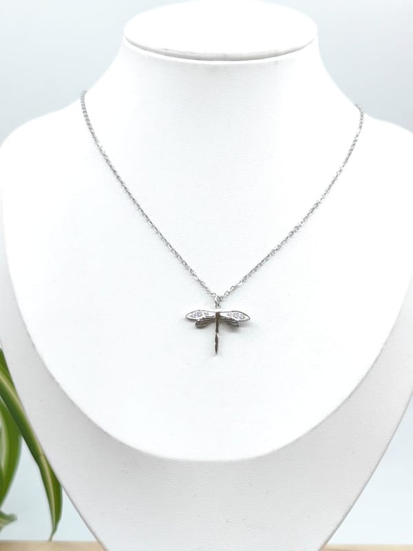collier-libellule-avec-strass-en-acier-inoxydable_argent_66f09c8735d8a Collier libellule femme en acier inoxydable avec strass
